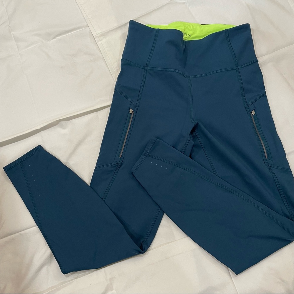 Athleta Rainer Tight (Size Small)